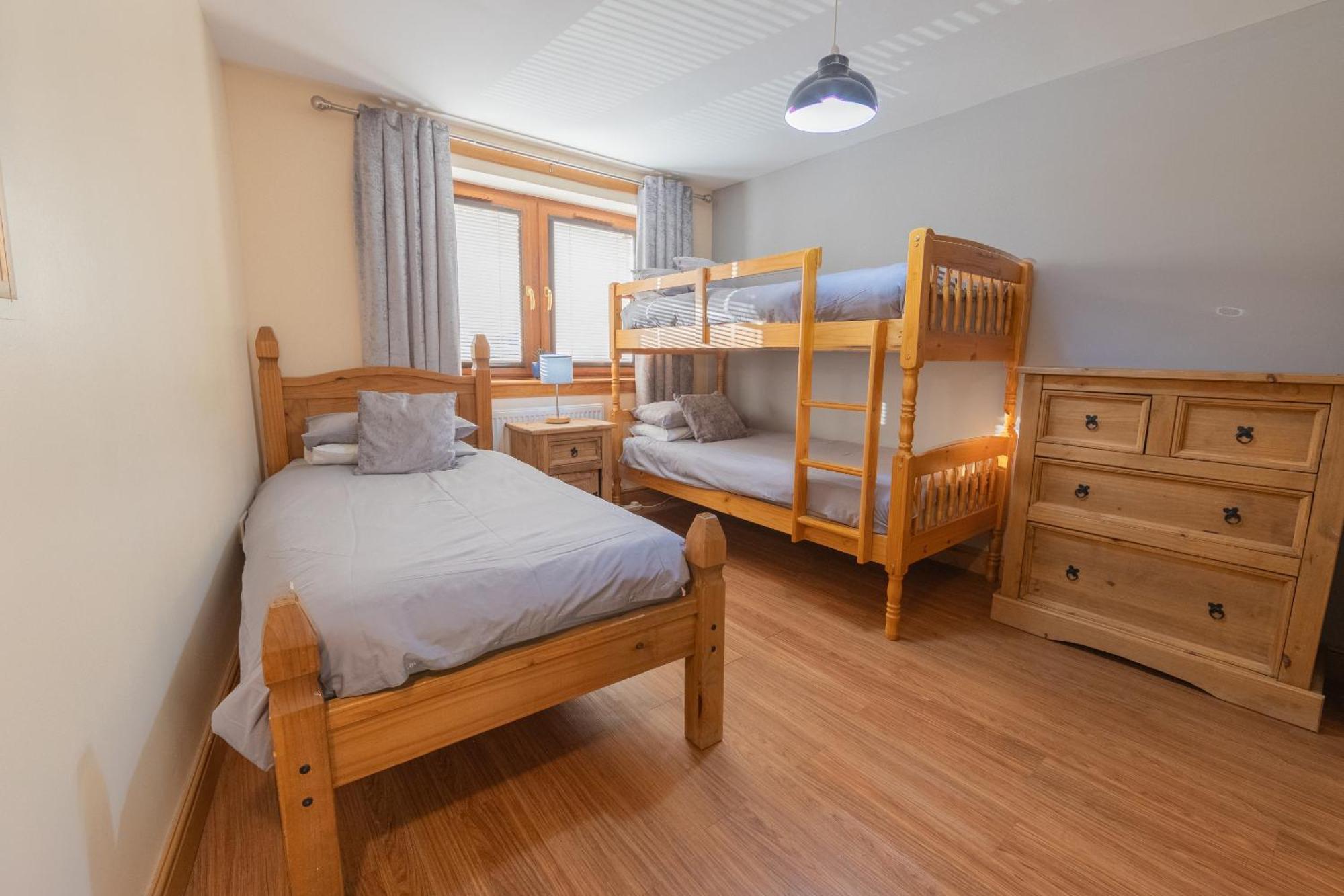 Quay Head View Aparthotel Stranraer Oda fotoğraf