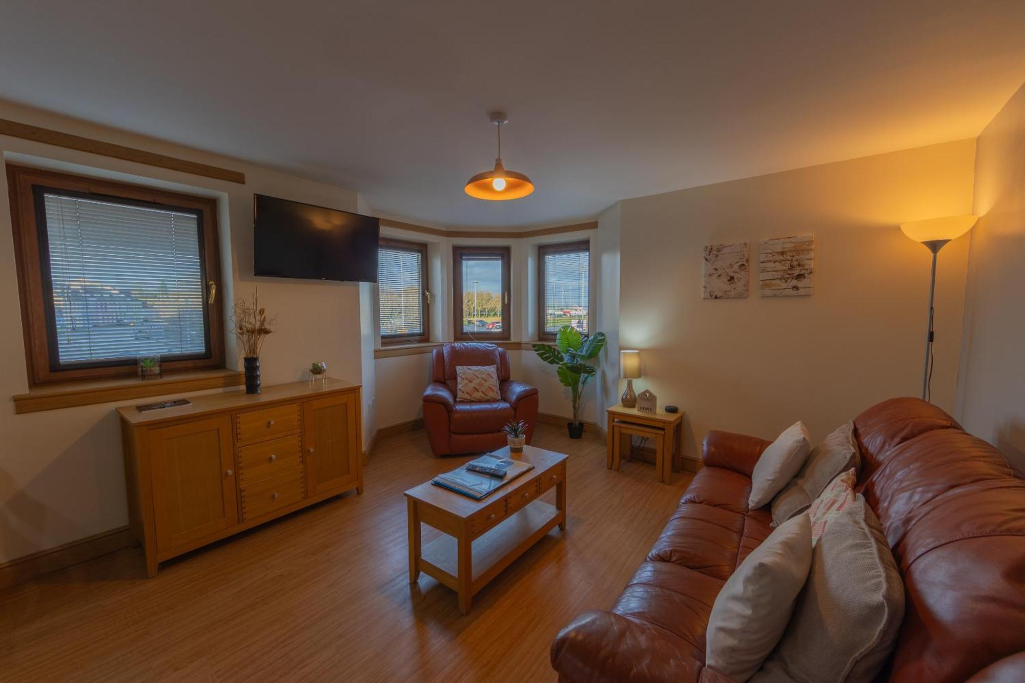 Quay Head View Aparthotel Stranraer Oda fotoğraf