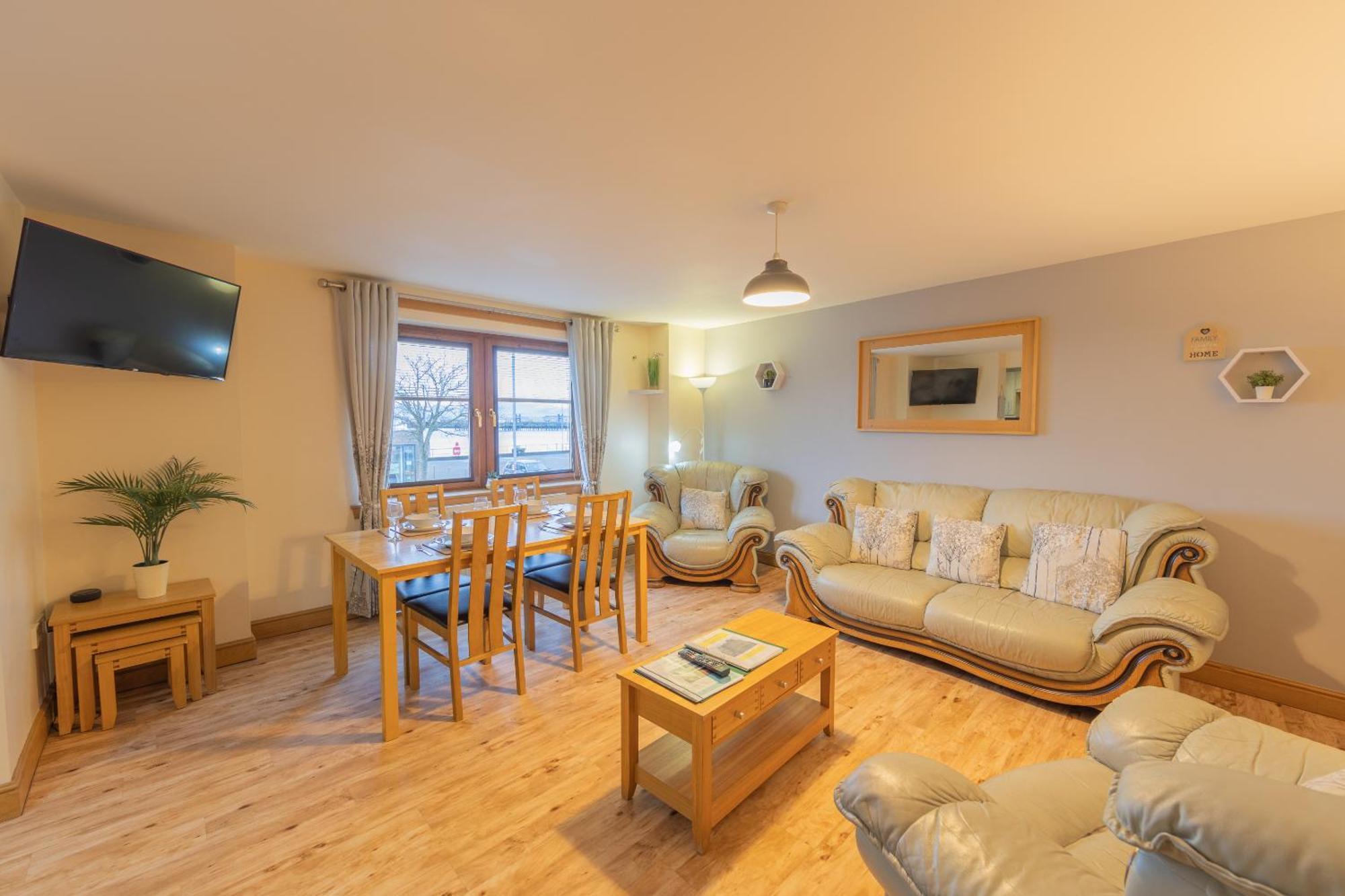Quay Head View Aparthotel Stranraer Oda fotoğraf