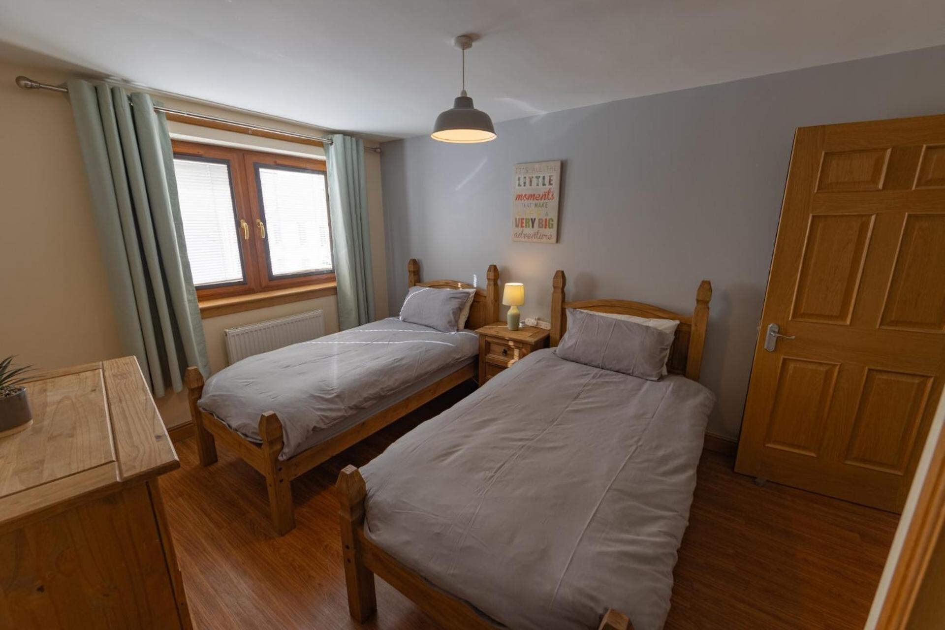 Quay Head View Aparthotel Stranraer Oda fotoğraf